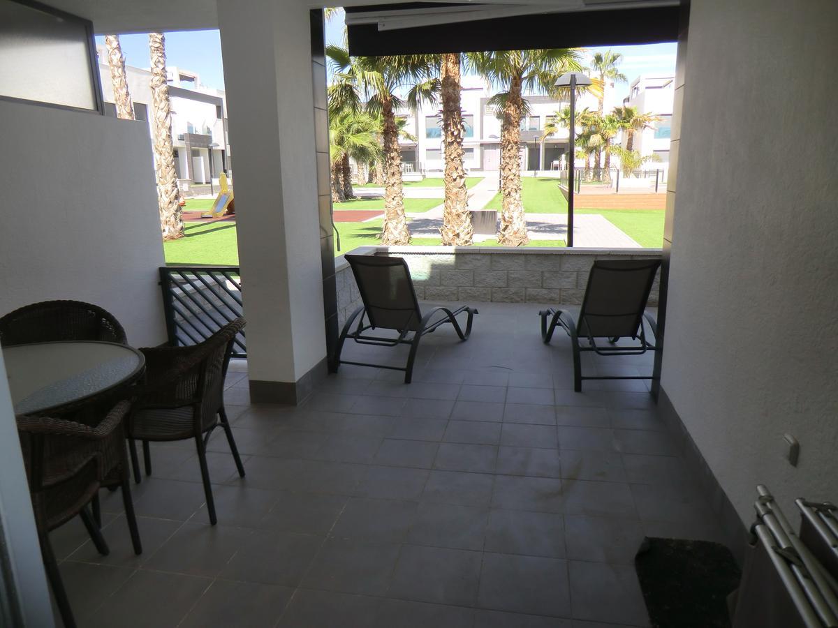 Casas Holiday - Oasis Beach Orihuela Exterior photo